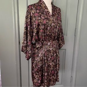 Victoria’s Secret Women's Silky Satin Floral Paisley Print Kimono robe